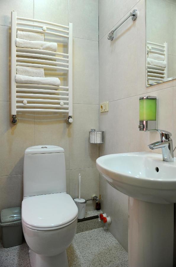 Janika Apartments Тбилиси Экстерьер фото
